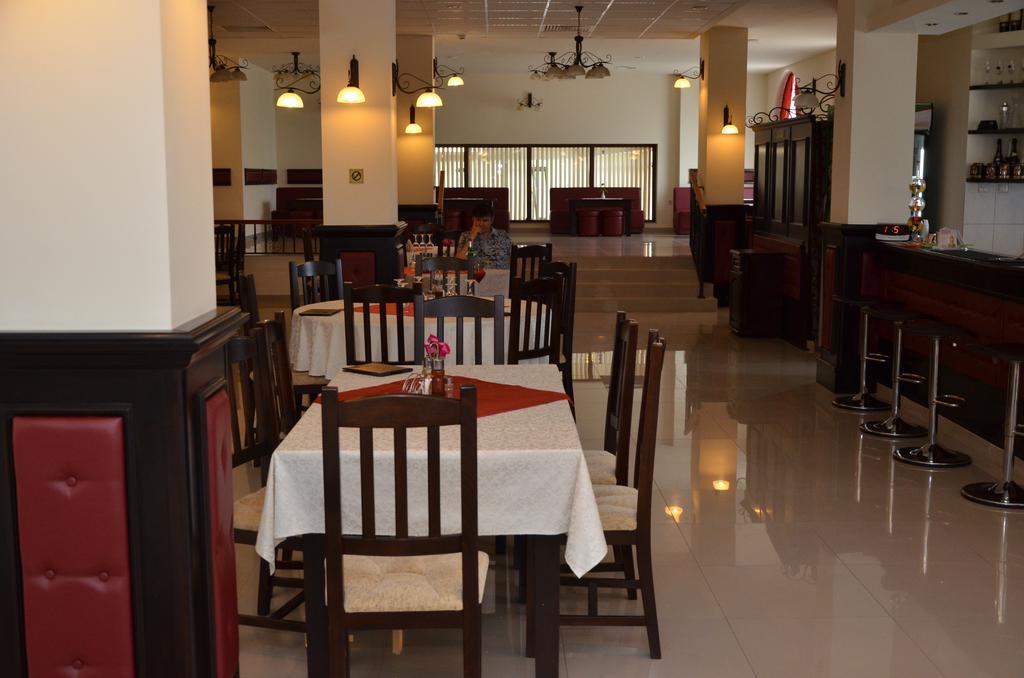 Botiz Hotel Restaurant La Conac מראה חיצוני תמונה