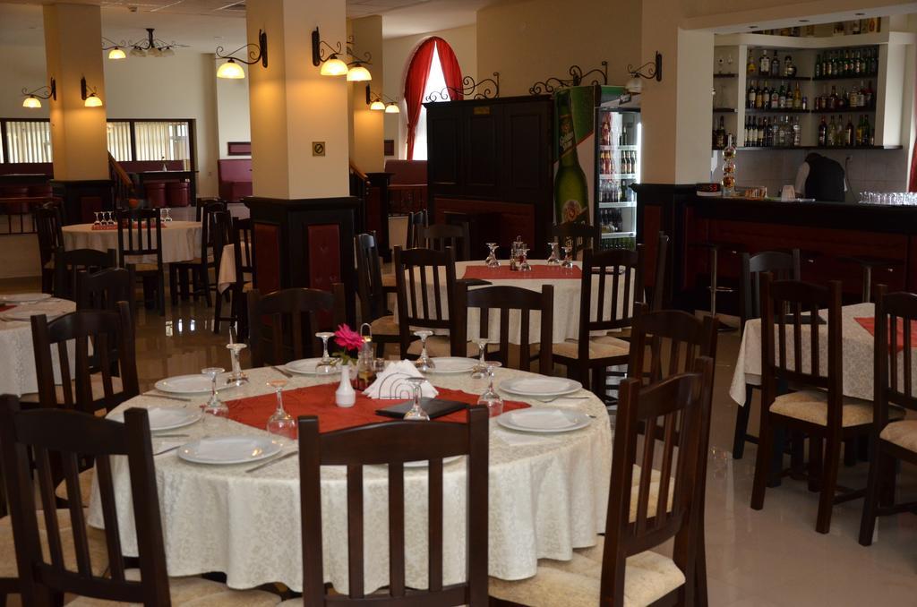 Botiz Hotel Restaurant La Conac מראה חיצוני תמונה